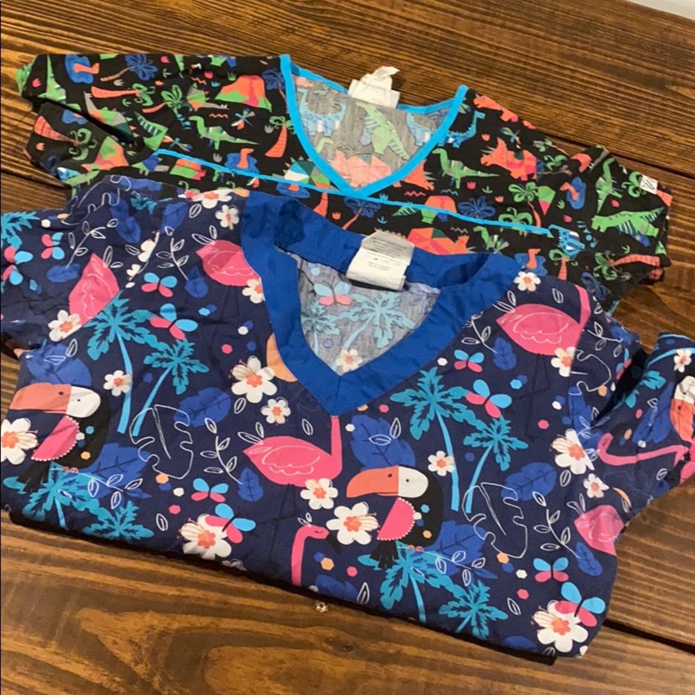 UA scrub top bundle